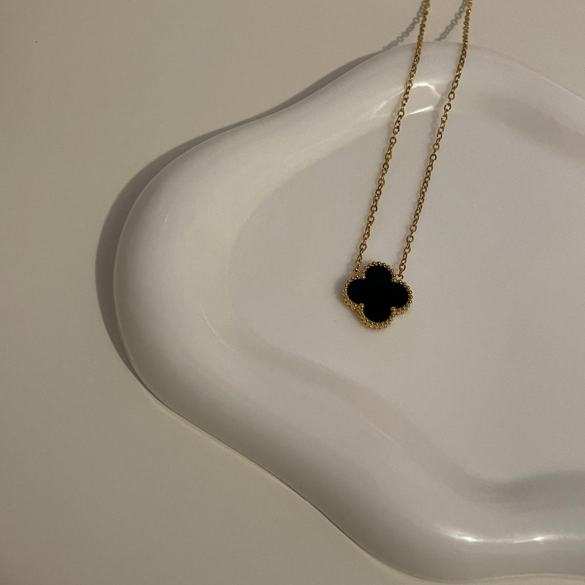 Colar Lucky Clover - Preto