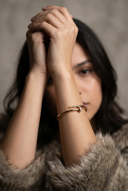 Pulseira Gold Nail