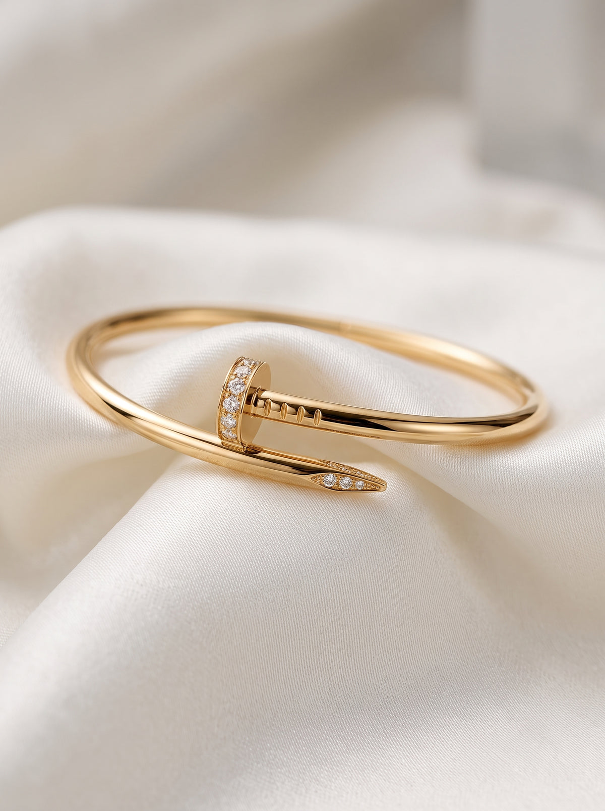 Pulseira Gold Nail