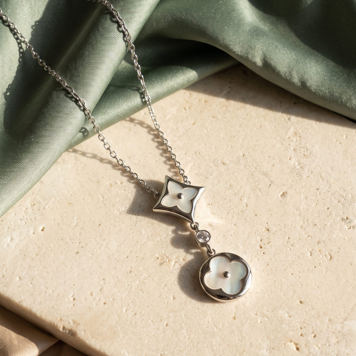 Colar Silver Luxe | White