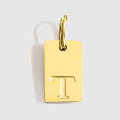 Pendente Engraved Letter
