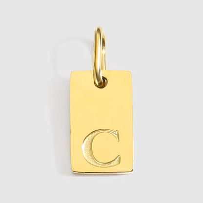 Pendente Engraved Letter