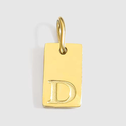 Pendente Engraved Letter